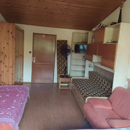 Slunce Nad Vinnym Sklepem Moravská Nová Ves